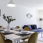 Apartmán Ideally Located In *